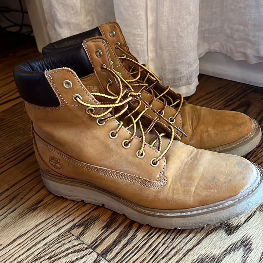 Timberland boots size 8